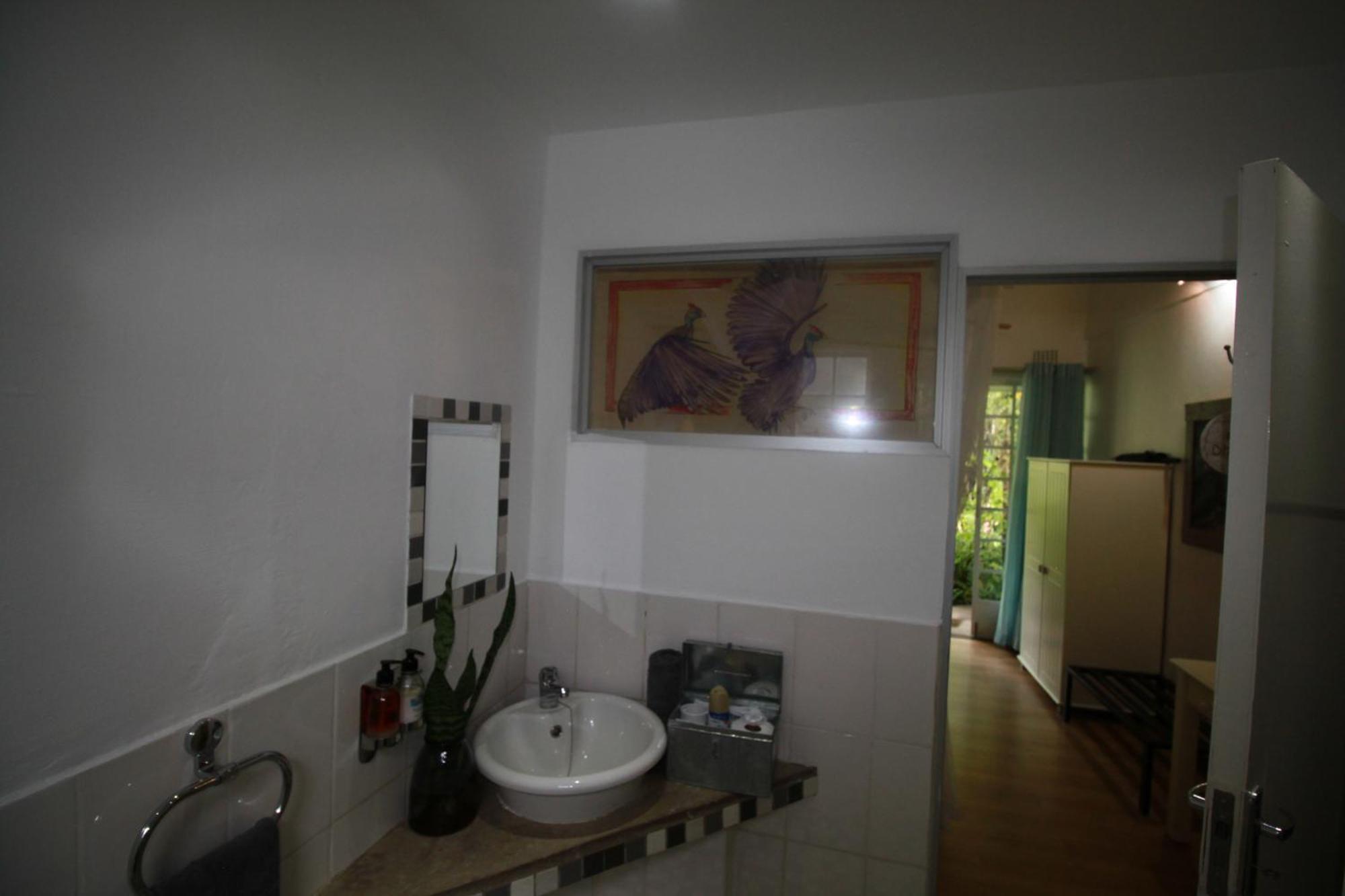 The Old House Bed & Breakfast Касане Екстериор снимка